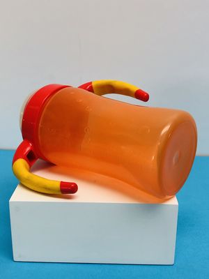 Không chứa BPA Không tràn 9 tháng 7 Ounce Kid Baby Sippy Cup