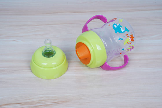 Không tràn 2 trong 1 BPA Miễn phí 6 tháng 6 Ounce Baby Sippy Cup
