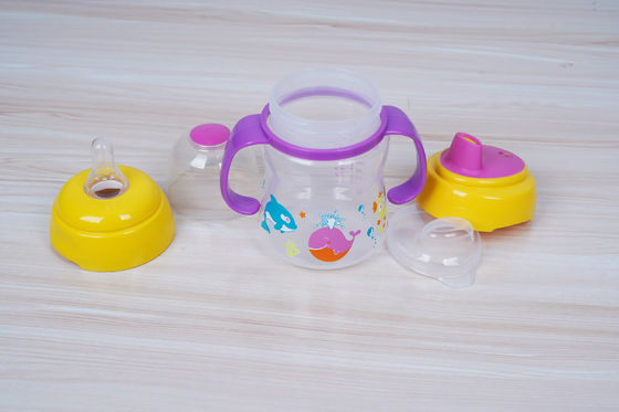 Hút núm vú 2 trong 1 BPA Miễn phí 6 tháng 6 Ounce Baby Sippy Cup