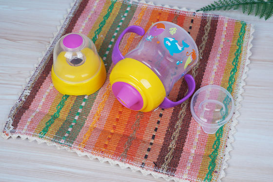 Hút núm vú 2 trong 1 BPA Miễn phí 6 tháng 6 Ounce Baby Sippy Cup