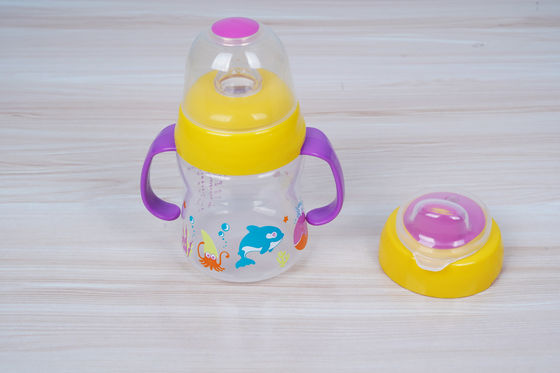 Hút núm vú 2 trong 1 BPA Miễn phí 6 tháng 6 Ounce Baby Sippy Cup